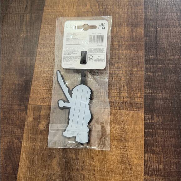 LEGO Ninjago Bag Tag Set of 2 – Lloyd & Kai Minifigure Luggage Tags - Picture 3 of 6